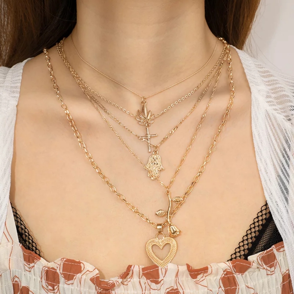 Necklace - Picture 1 of 4